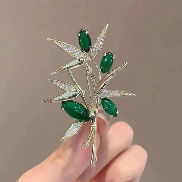 Retro Green Emerald Crystal Butterfly Brooches - Image 19