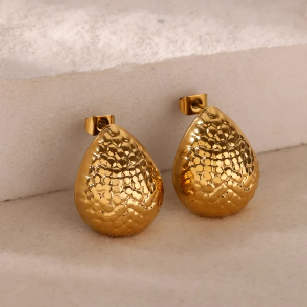 Niobe Earring - Image 10