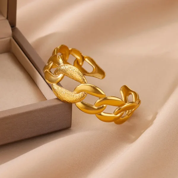 Sandrine Bracelet - Image 4
