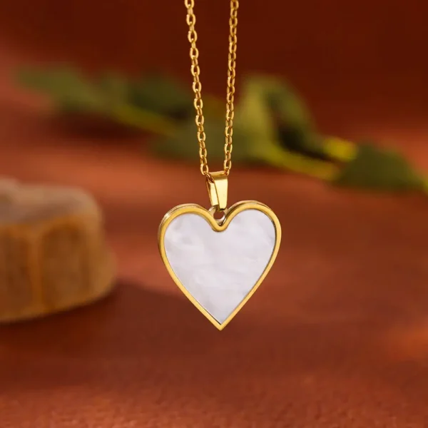 Clementine’s Dream Necklace - Image 4