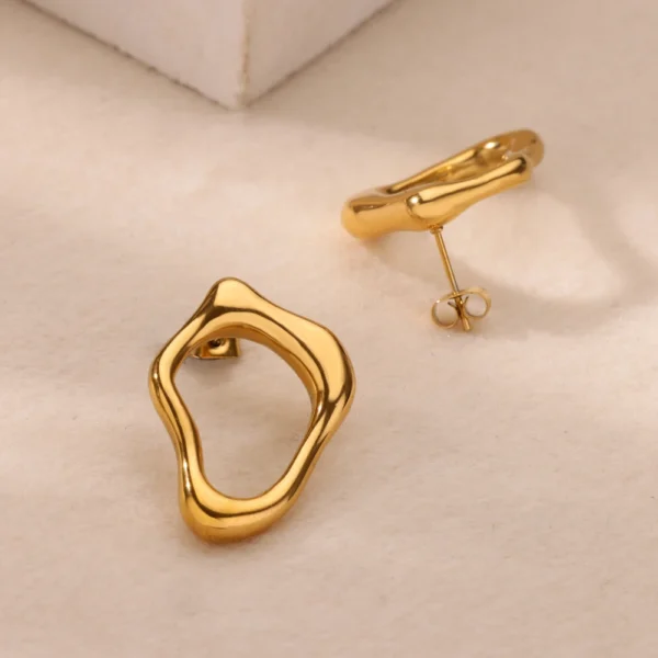 Niobe Earring - Image 4