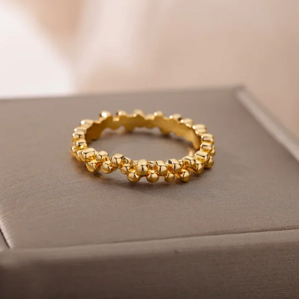 Tabitha Ring